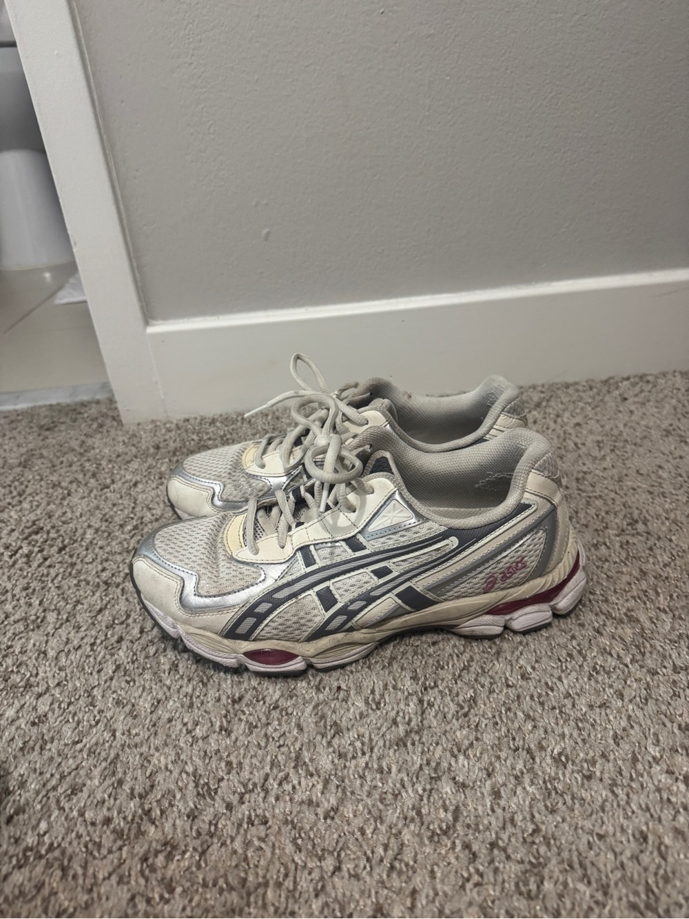 Asics Women's Running Sneakers in White, Gray & Pink - Picture 4 of 7